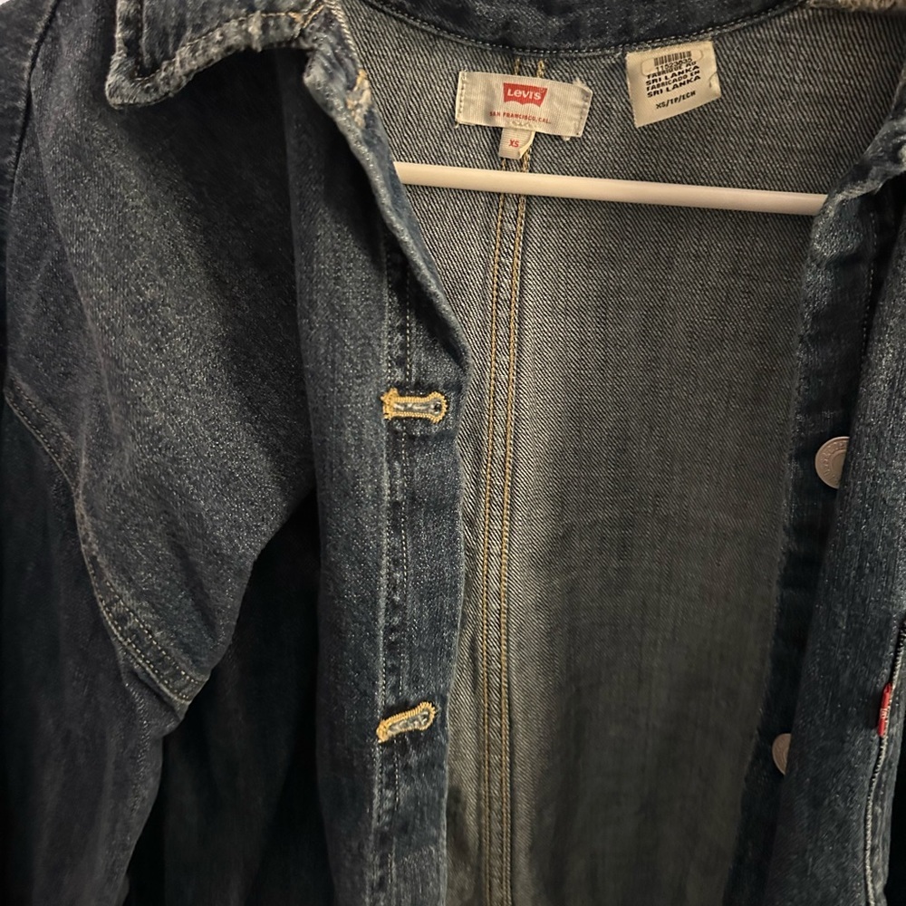 Levin denim over shirt - purchased from rent the runway - Picture 2 of 4